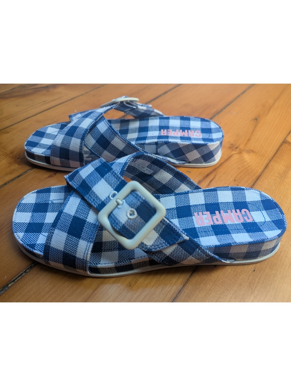 NIB CAMPER NAVY AND WHITE GINGHAM ATONIK CROSS STRAP SANDALS SIZE 8  RUNS SMALL - Picture 5 of 9